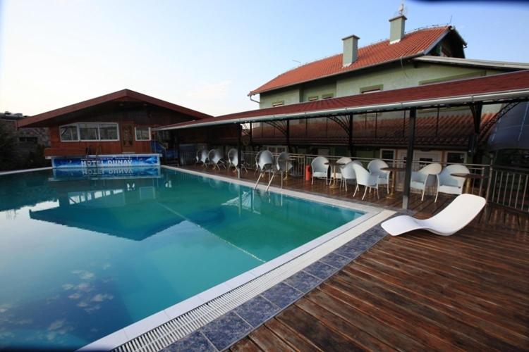 Hotel Dunav Carloviţ Exterior foto
